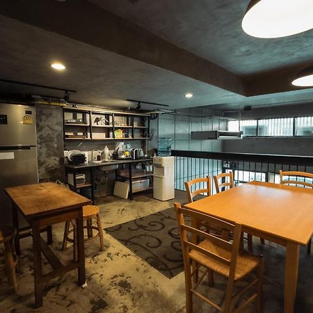 Once In A Blue Moon Cafe And Hostel Chiang Mai Exterior photo
